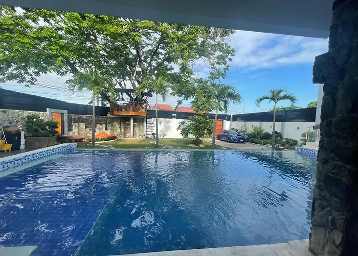Villa Caloocan Private